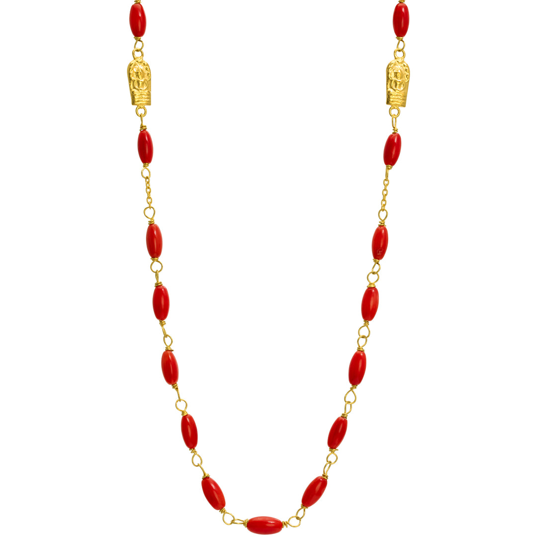 Edelsteinkette Ladakh mit Korallenperlen und Buddha-Emblemen aus hochwertig vergoldetem Sterling Silber von Eternal Bliss